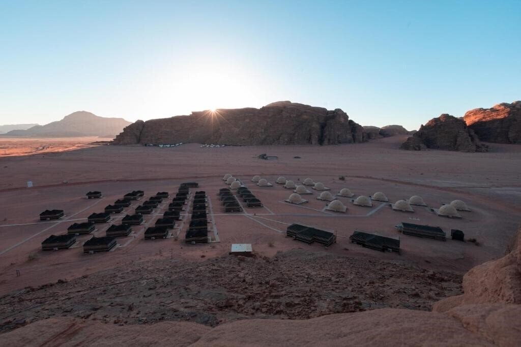 Апартаменты Sun City Camp 3*