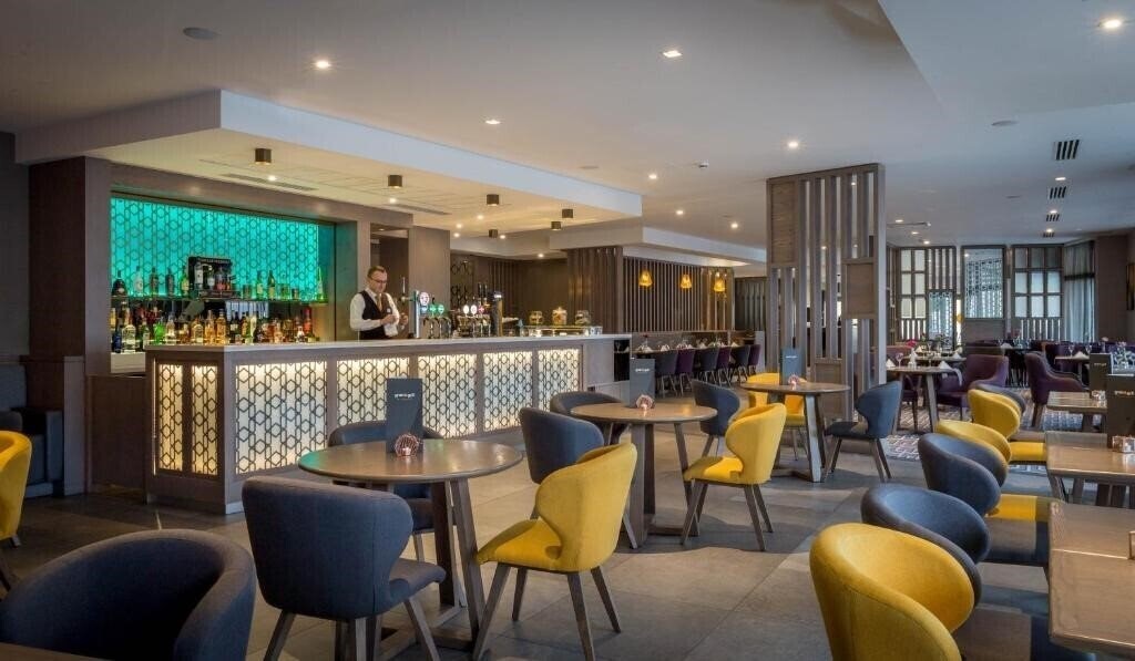 Фотография Maldron Hotel Pearse Street 4*