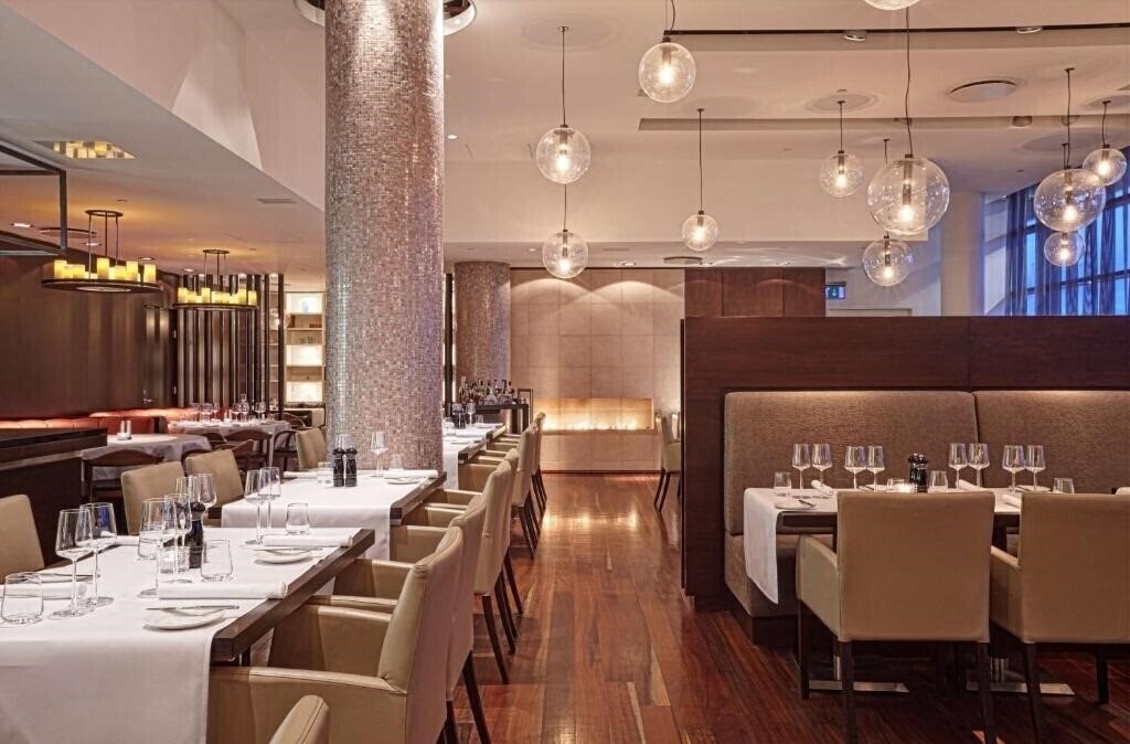 Апартаменти Hilton Reykjavik Nordica 4*