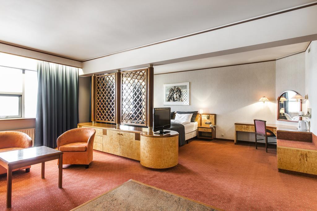 Зображення Island 3*