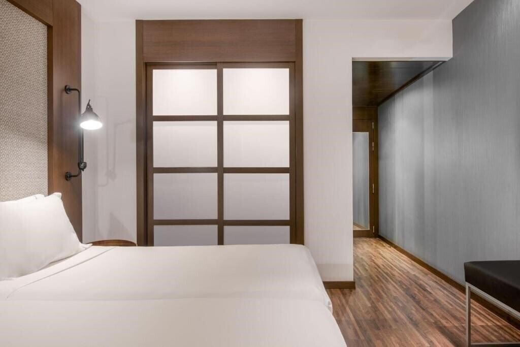 Панорама AC Hotel by Marriott Alicante 4*