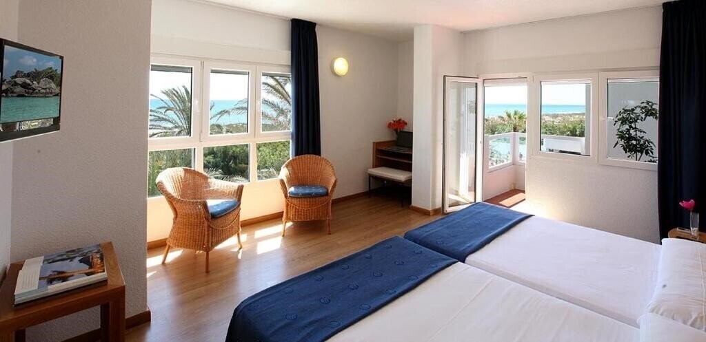 Фотография Playas de Guardamar 3*