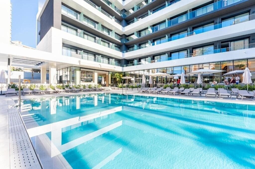 Апартаменты Port Alicante 4*