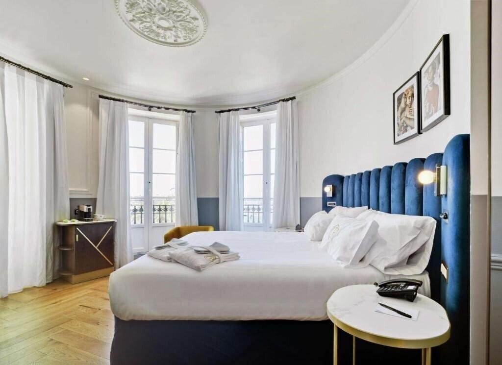 Территория Casa Alberola Alicante Curio Collection by Hilton 4*