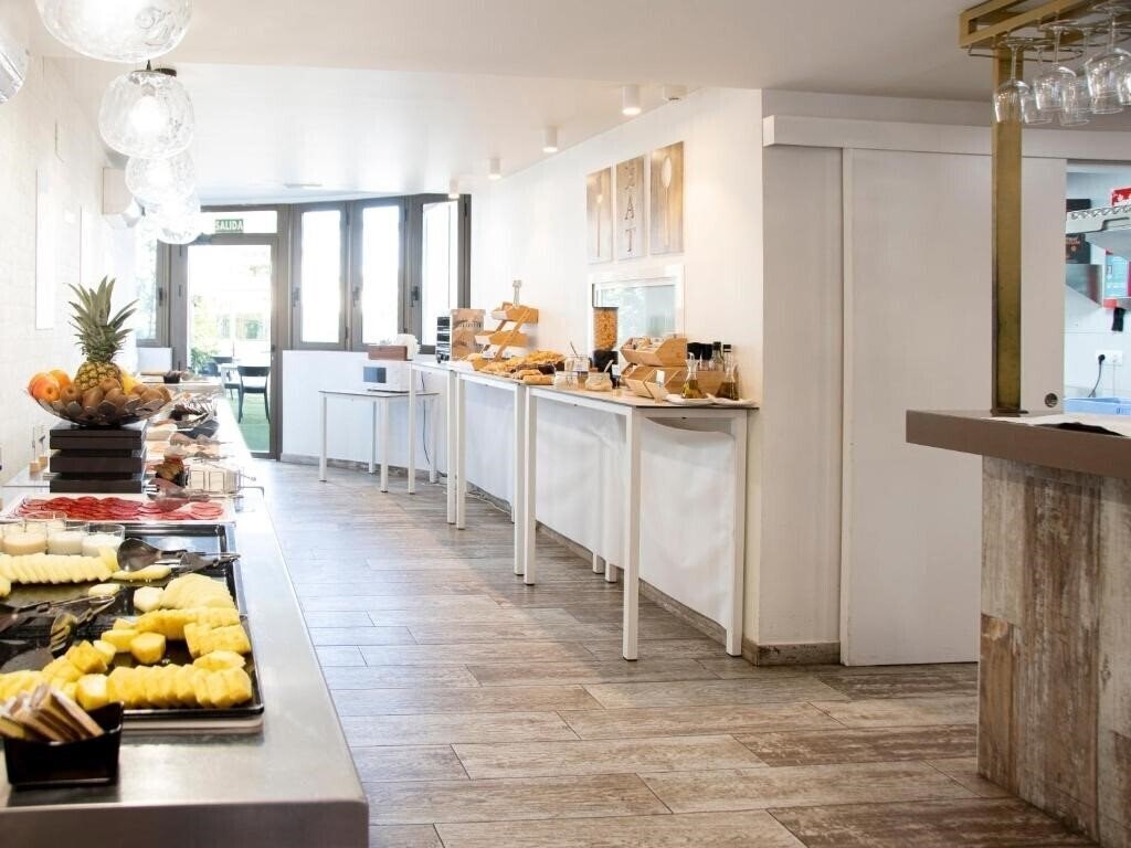 Панорама Hotel Boutique Calas De Alicante 3*