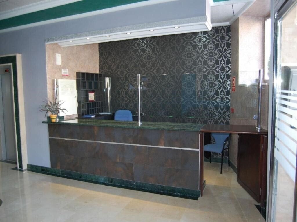 Апартаменти Hotel Almoradi 3*