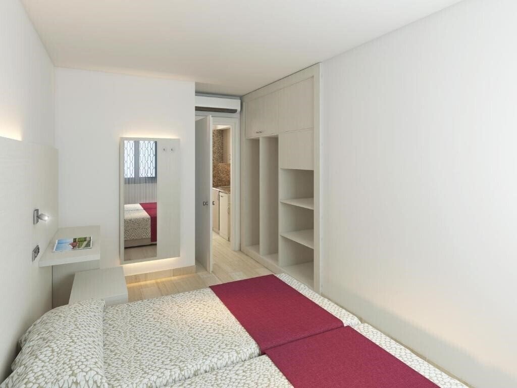 Вид Apartaments Ses Dalies 3*