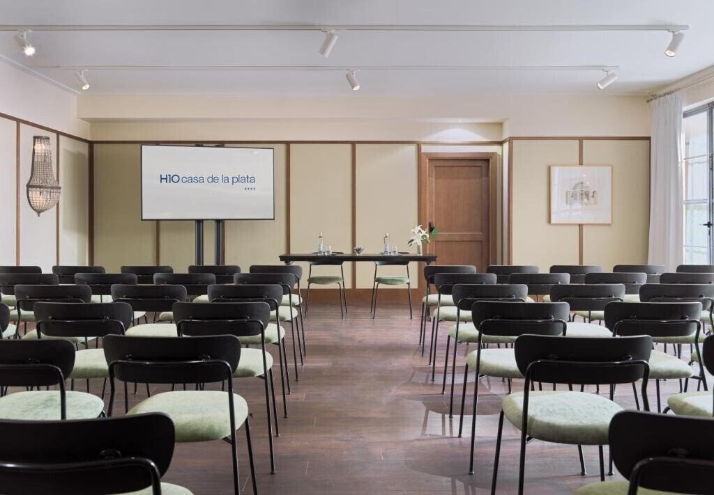 Вид H10 Casa De La Plata 4*