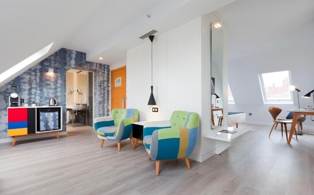 Картинка Vertice Sevilla 4*