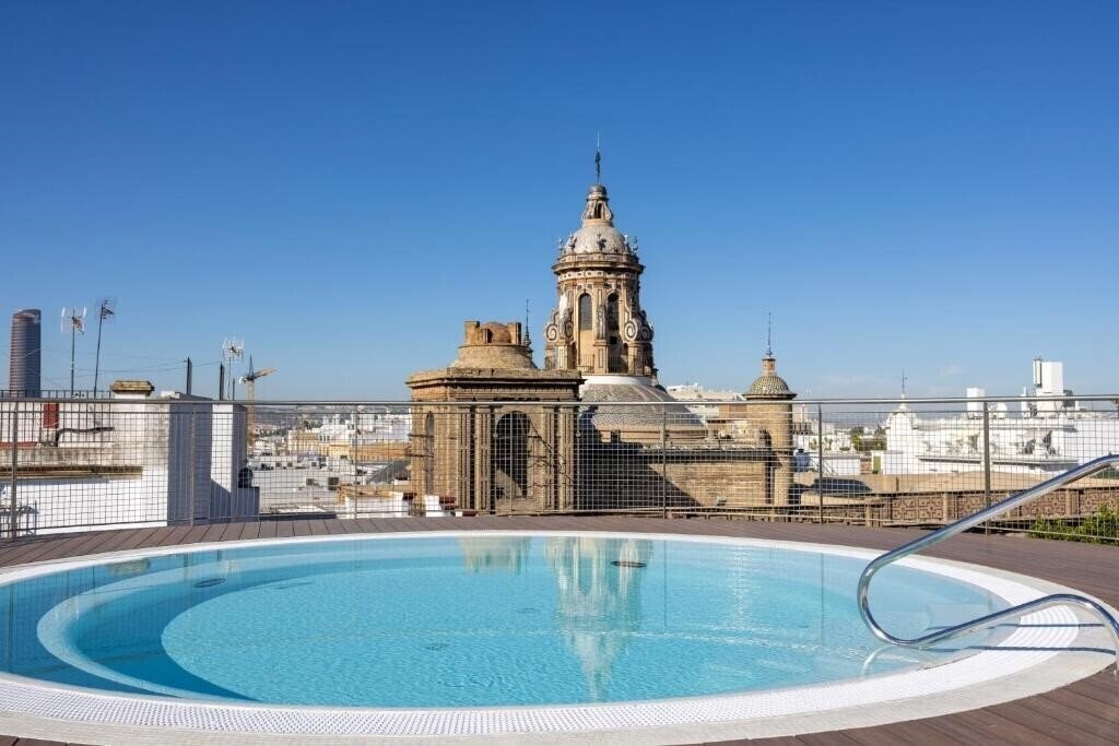 Готель Abba Sevilla 4*
