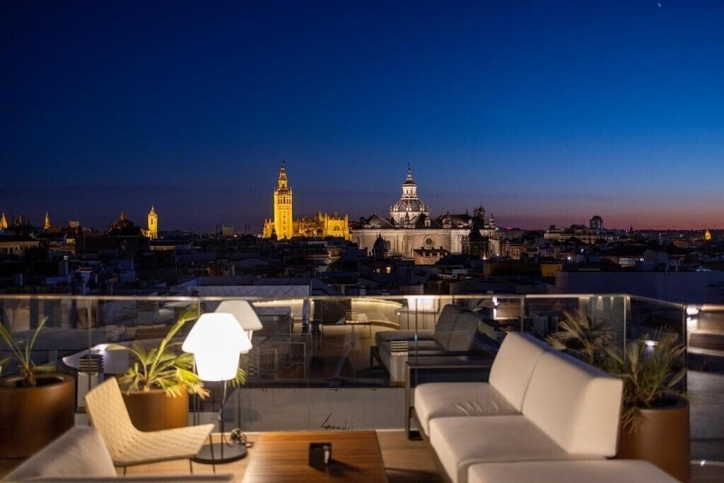 Апартаменти Abba Sevilla 4*