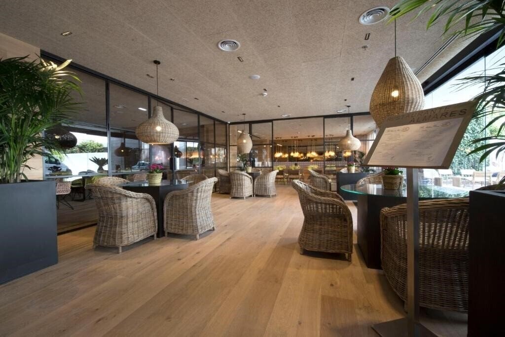 Территория Zenit Sevilla 4*