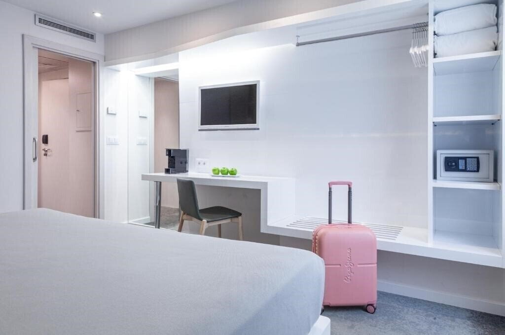 Апартаменты Granada Five Senses (ex. Macia Gran Via) 3*