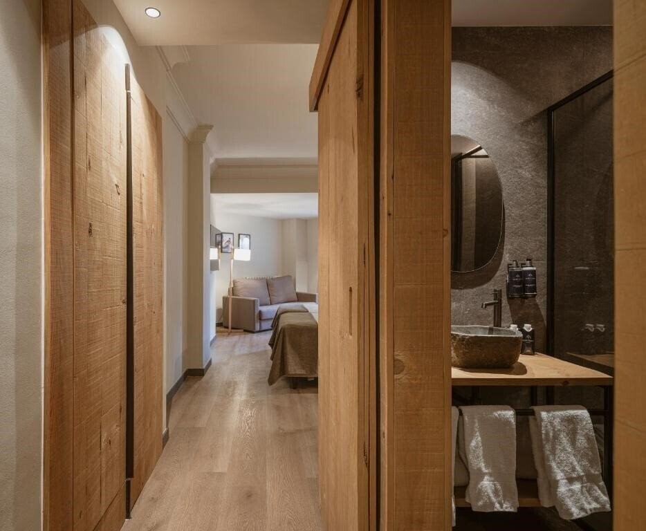 Панорама The Mountains (ex. Ziryab) 3*