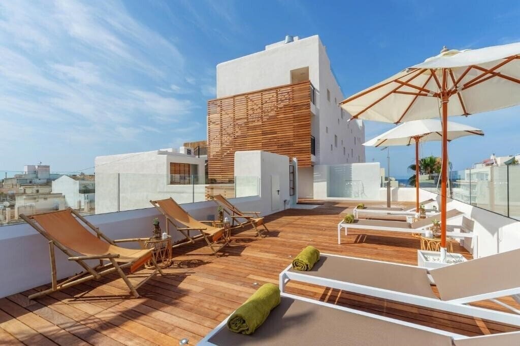 Апартаменты HM Alma Beach 4*