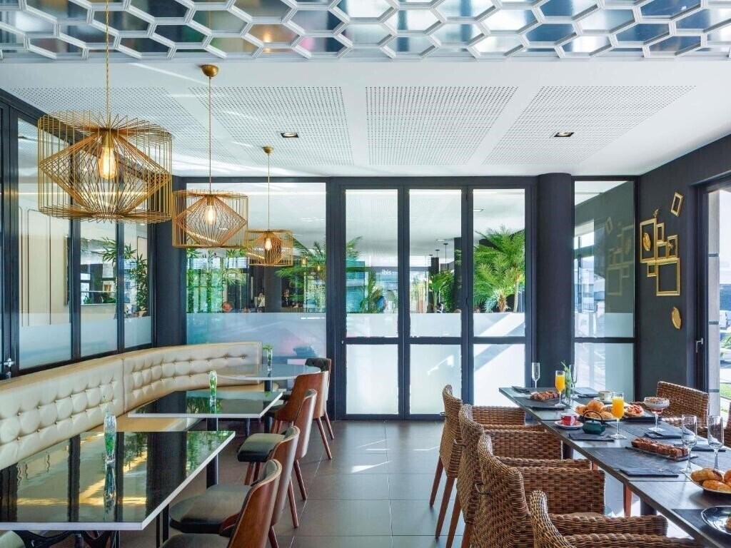 Вид Ibis Styles A Coruna 4*