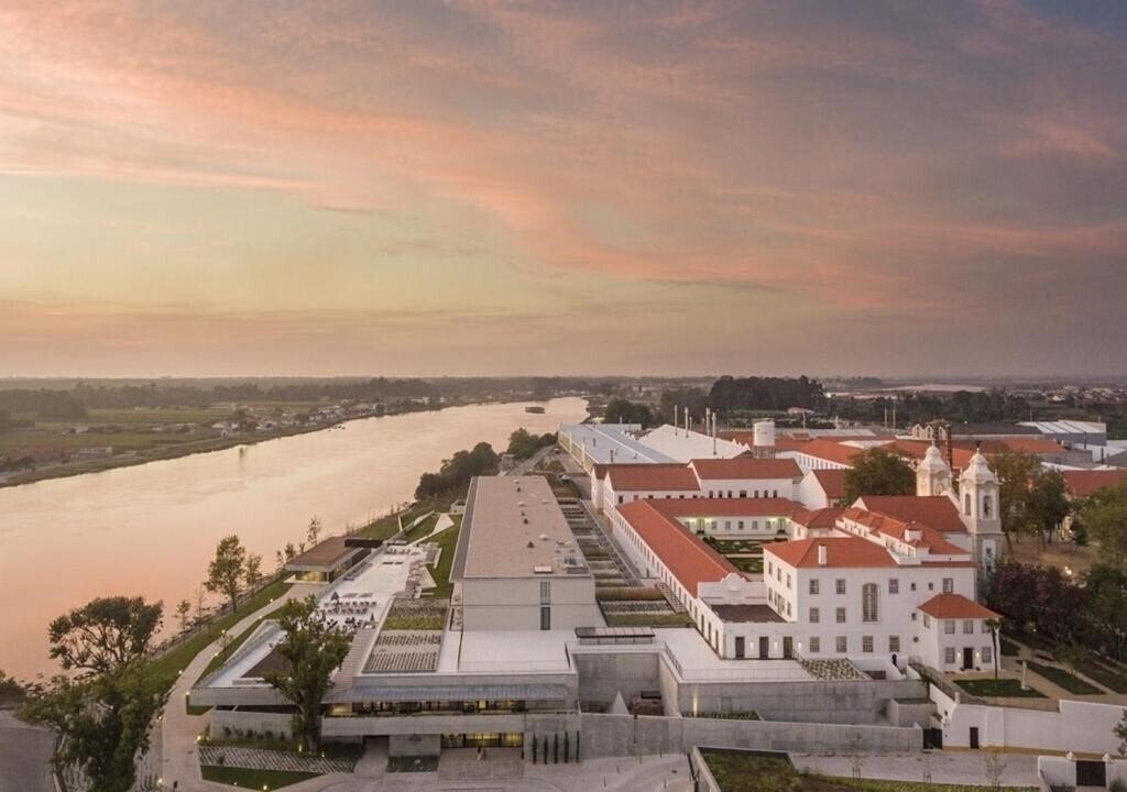 Готель Montebelo Vista Alegre Ilhavo Hotel 5*