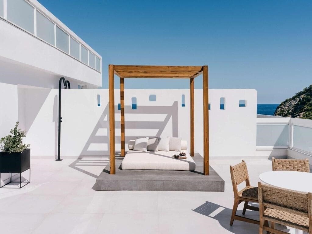 Картинка Mondrian Ibiza 5*