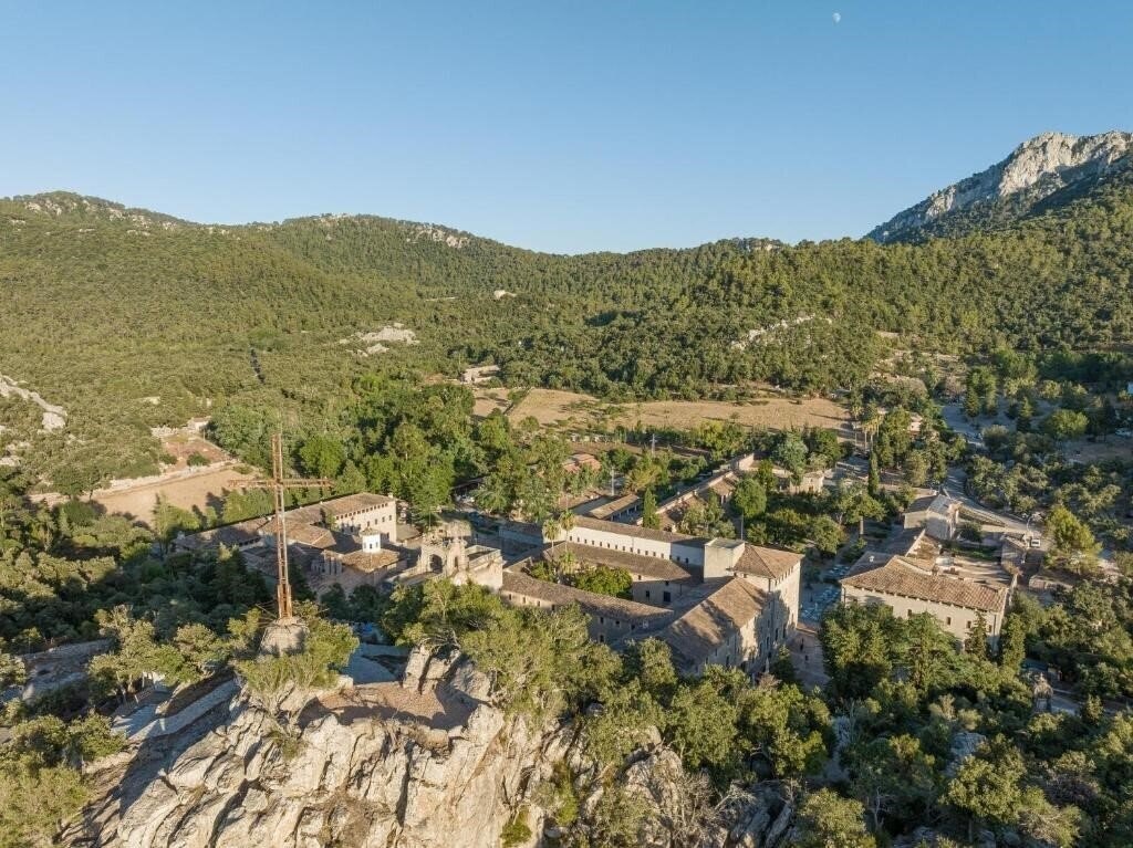 Апартаменты Santuari de Lluc 3*