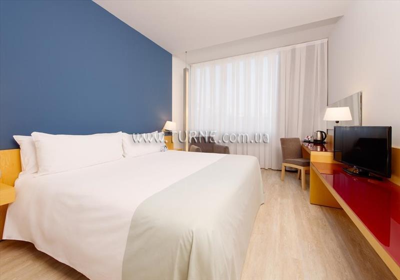 Територія Tryp Aeropuerto 4*