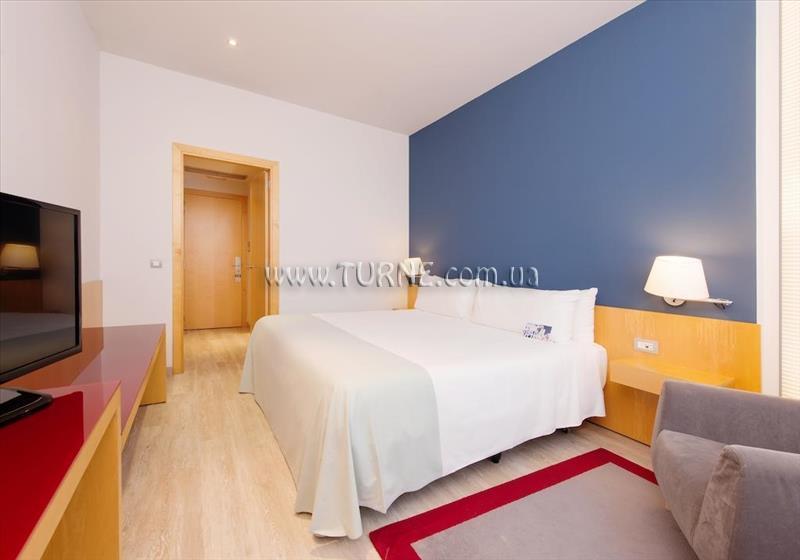 Вид Tryp Aeropuerto 4*