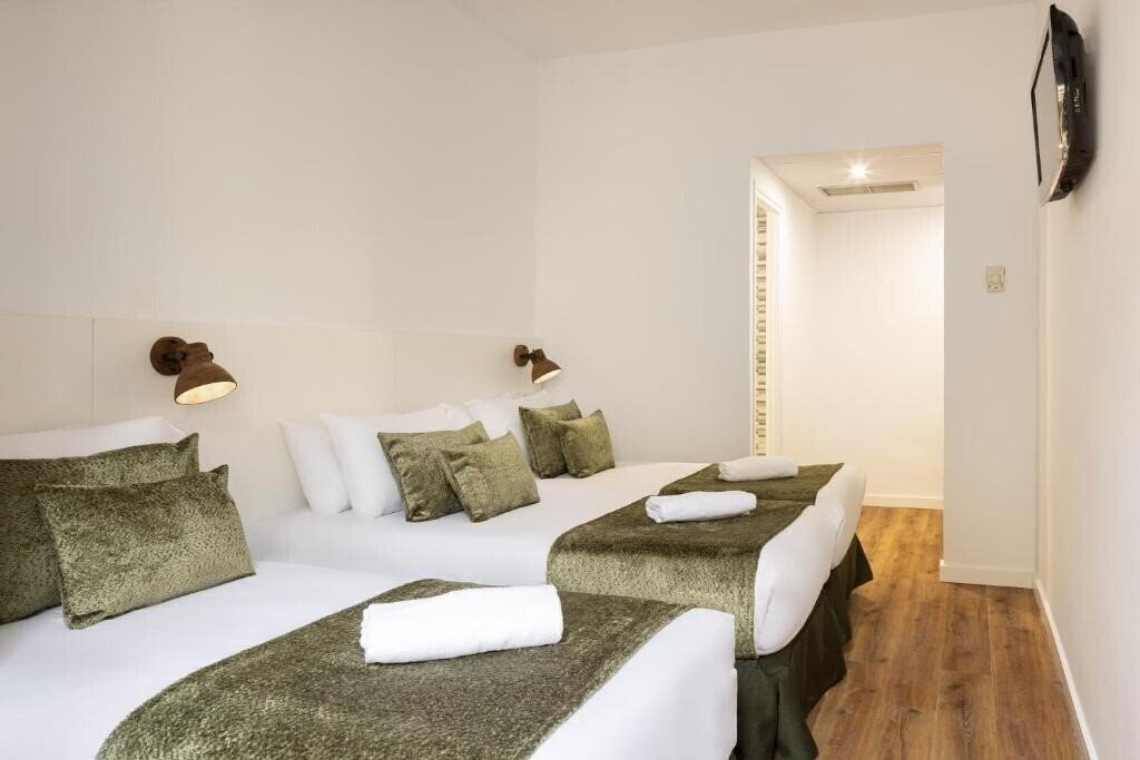 Фотография H.Top Bcn City 2*