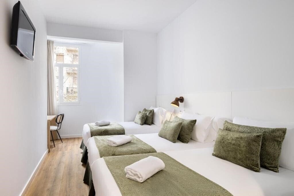 Апартаменты H.Top Bcn City 2*