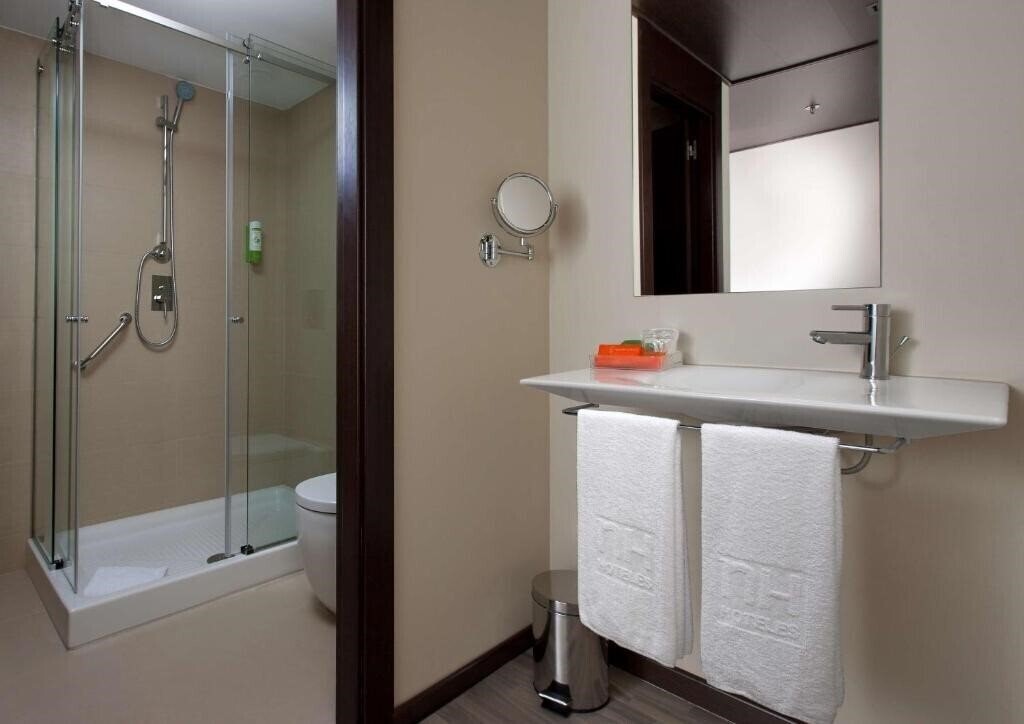 Зображення NH Barcelona Diagonal Center 3*