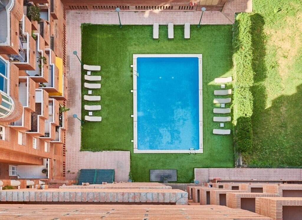 Готель Hesperia Sant Joan Suites 3*