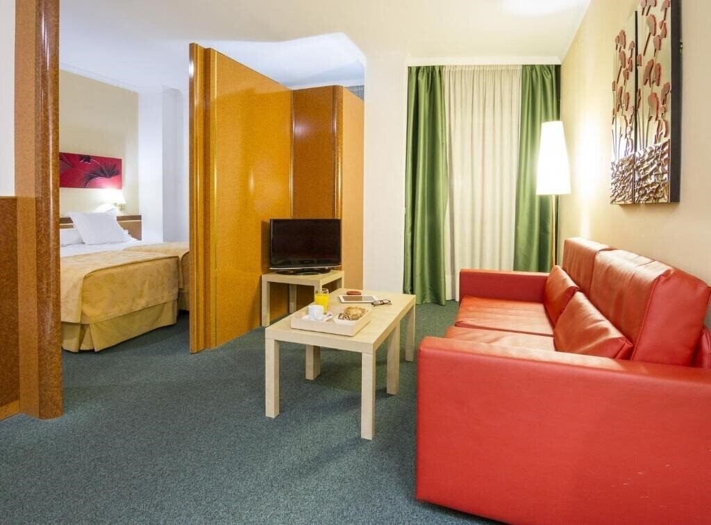 Вид Aparthotel Acacia 4*