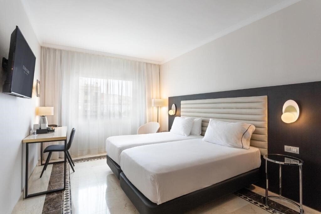 Апартаменти Eurostar Cristal Palace 4*