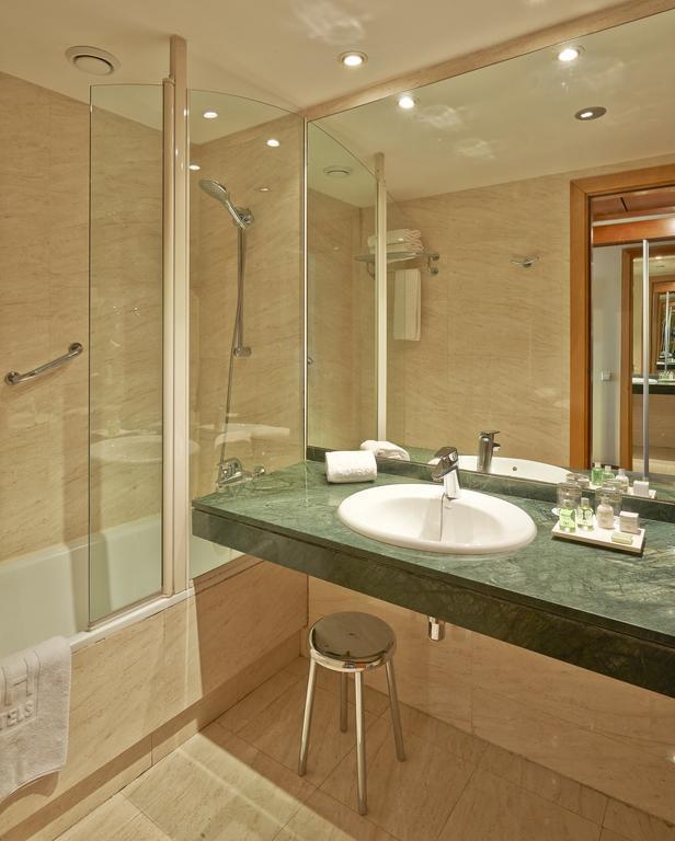 Апартаменты Nh Barcelona Centro (ex. Nh Duc De La Victoria) 3*