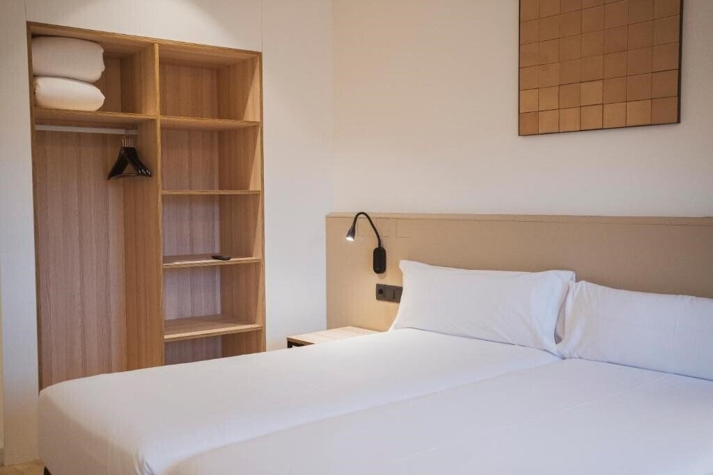 Вид Amrey Sant Pau 2*