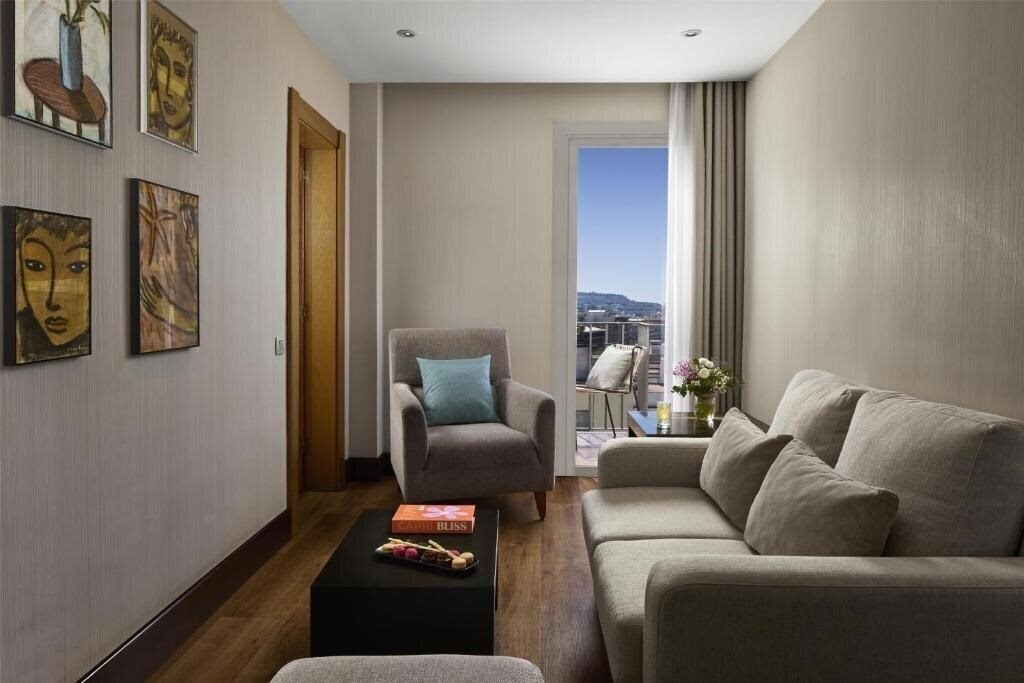 Вид NH Barcelona Stadium (ex. NH Rallye) 3*