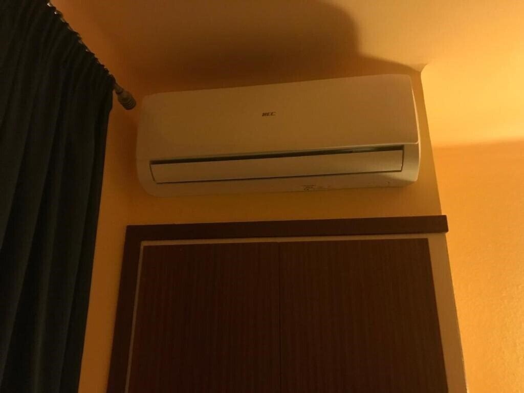 Панорама Hostal Bonavista (ex. Bonavista Hotel) 2*