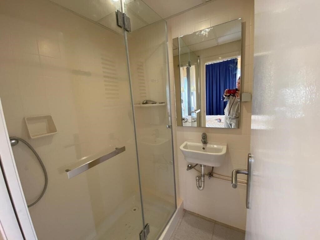 Вид Hostal Bonavista (ex. Bonavista Hotel) 2*