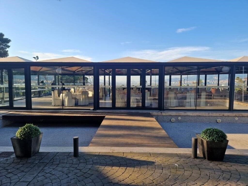 Вид El Castell 3*