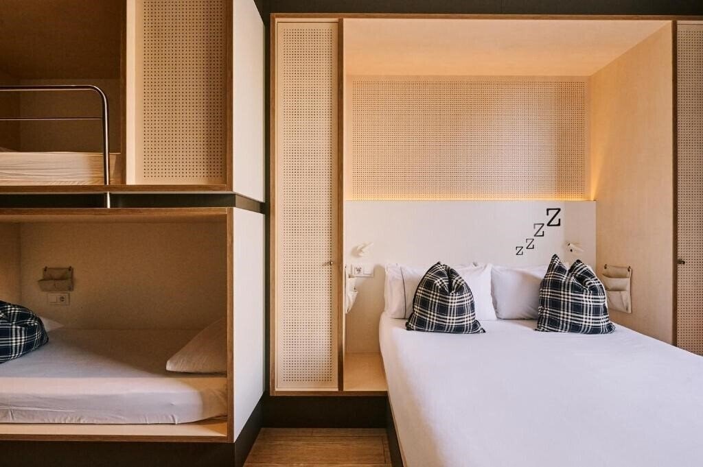 Апартаменти Toc Hostel Barcelona 2*