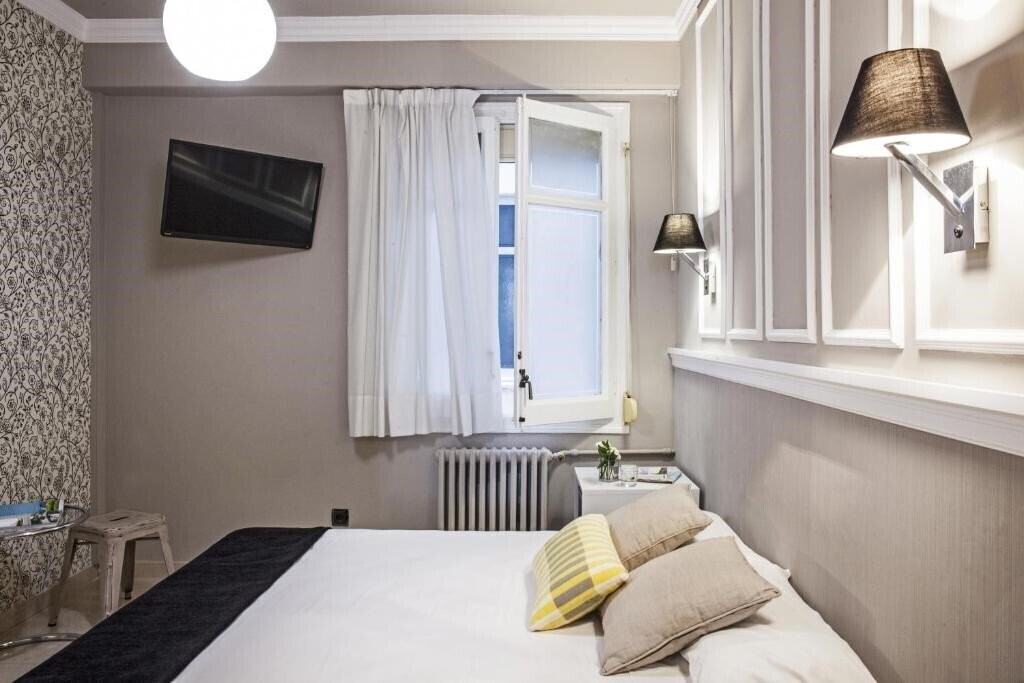 Вид Ainb B&B Eixample Muntaner 2*