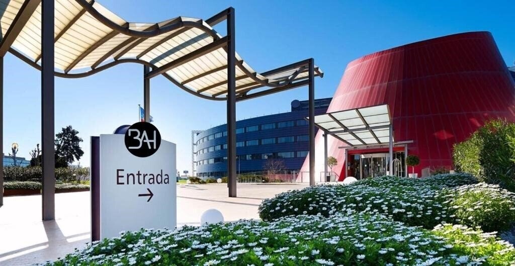 Панорама Bah Barcelona Airport 4*
