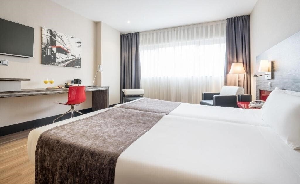 Территория Ilunion Barcelona 4*