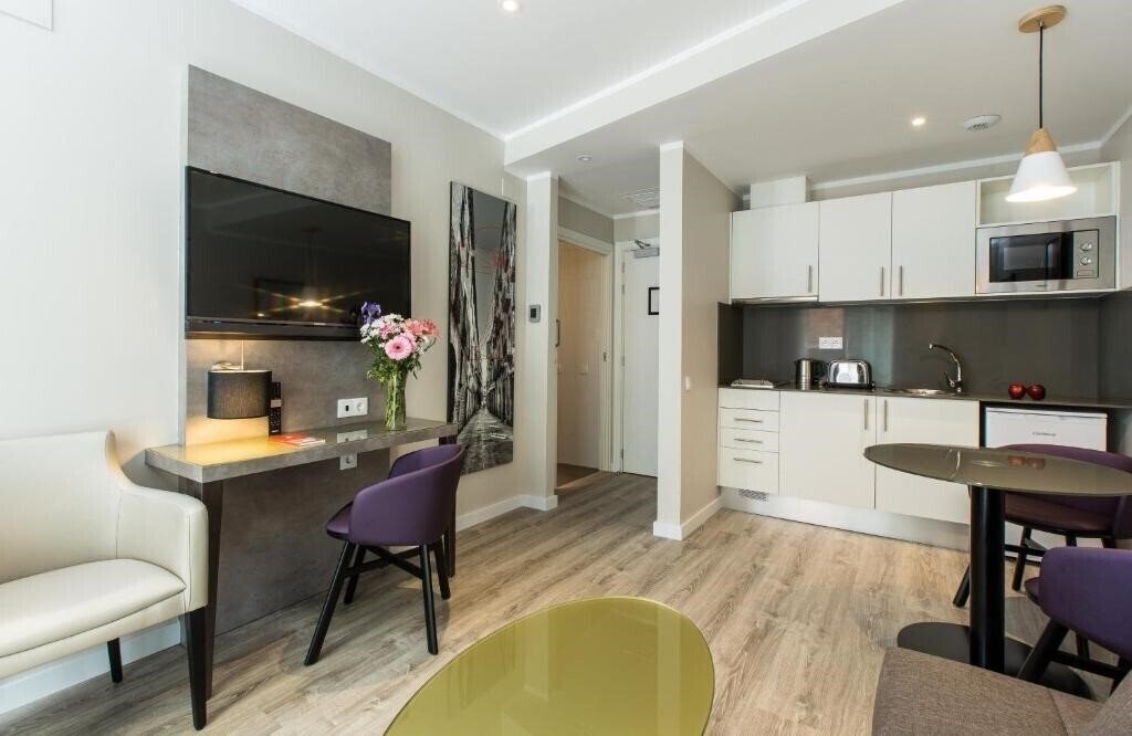 Територія Leonardo Boutique Hotel Sagrada Familia 3*