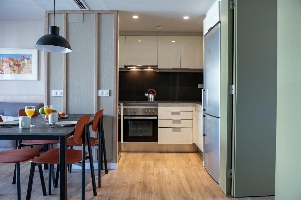 Апартаменты Mh Apartments Urban 4*