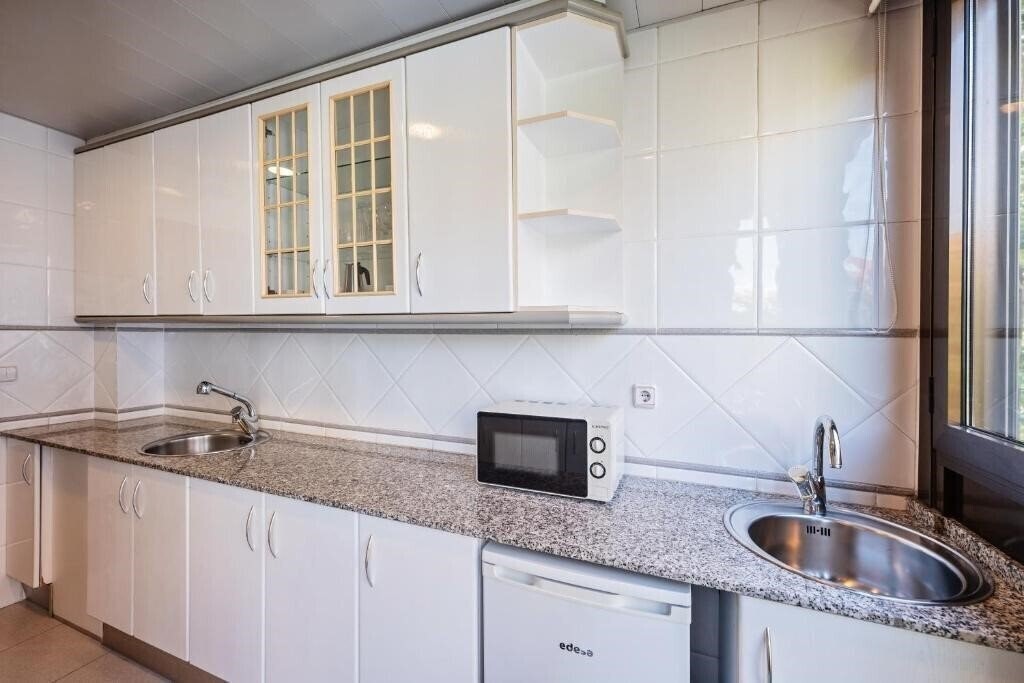 Апартаменты Napols 2*