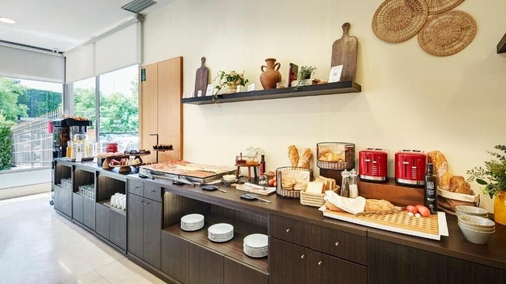 Картинка Nh Porta Barcelona 3*