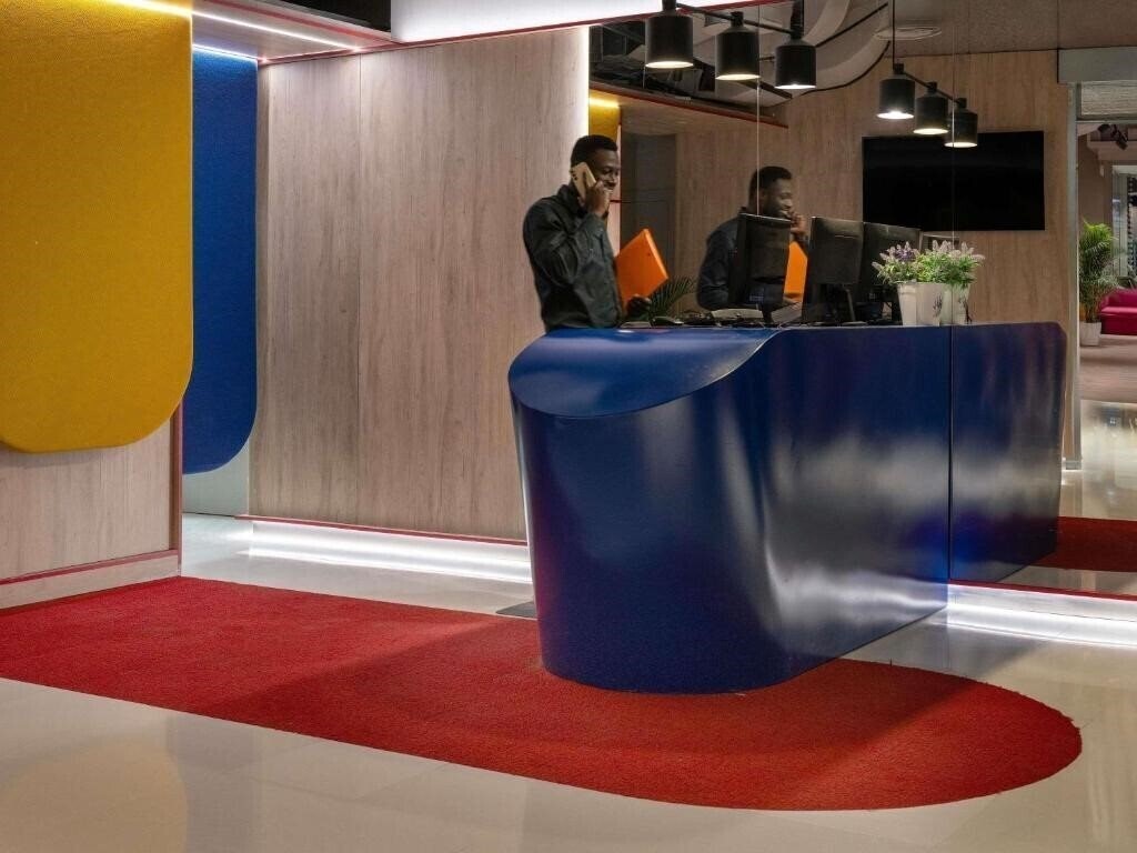 Фотографія Novotel Barcelona Sant Joan Despi 4*