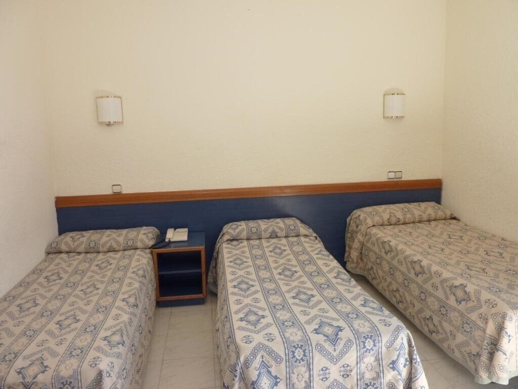 Изображение Roma Reial 1*