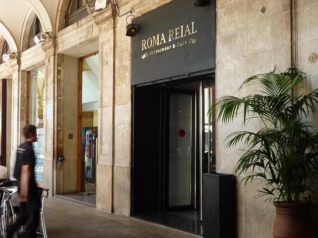 Вид Roma Reial 1*