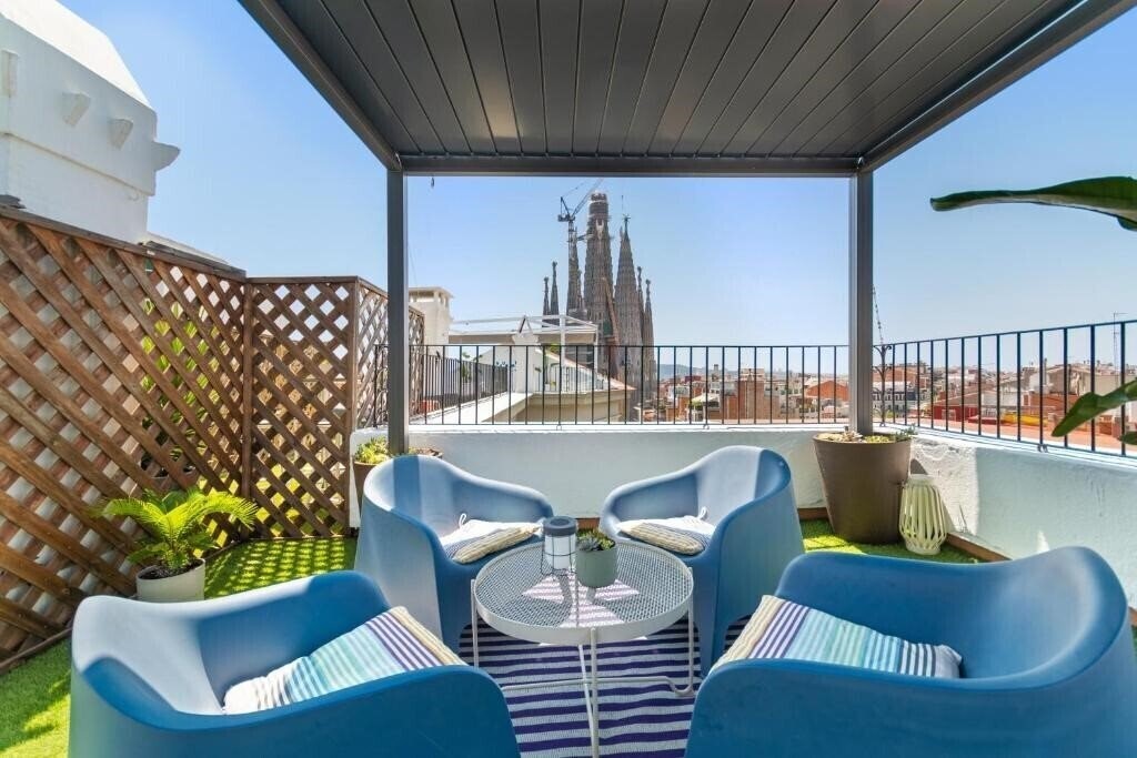 Отель Suite Home Barcelona 1*