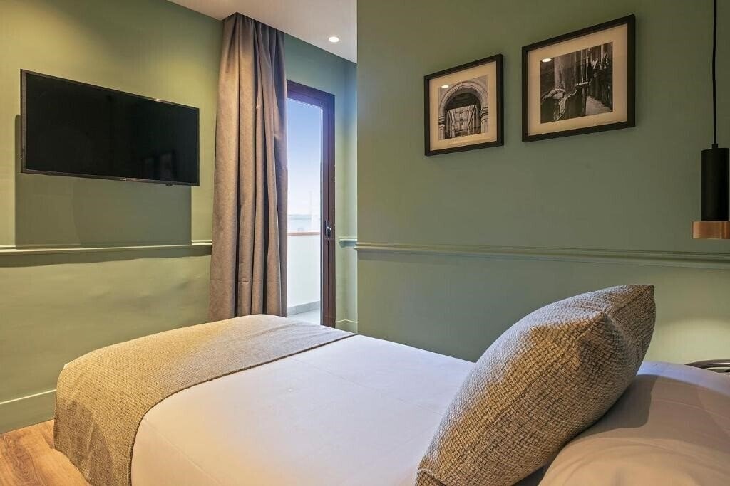 Апартаменти Via Augusta 2*